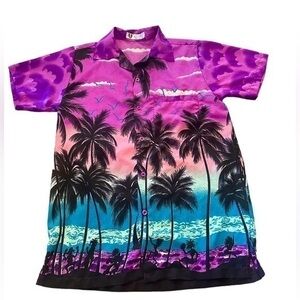 V.H.O. Hawaiian Short Sleeve Button Up Shirt - Mens Size Small - Purple